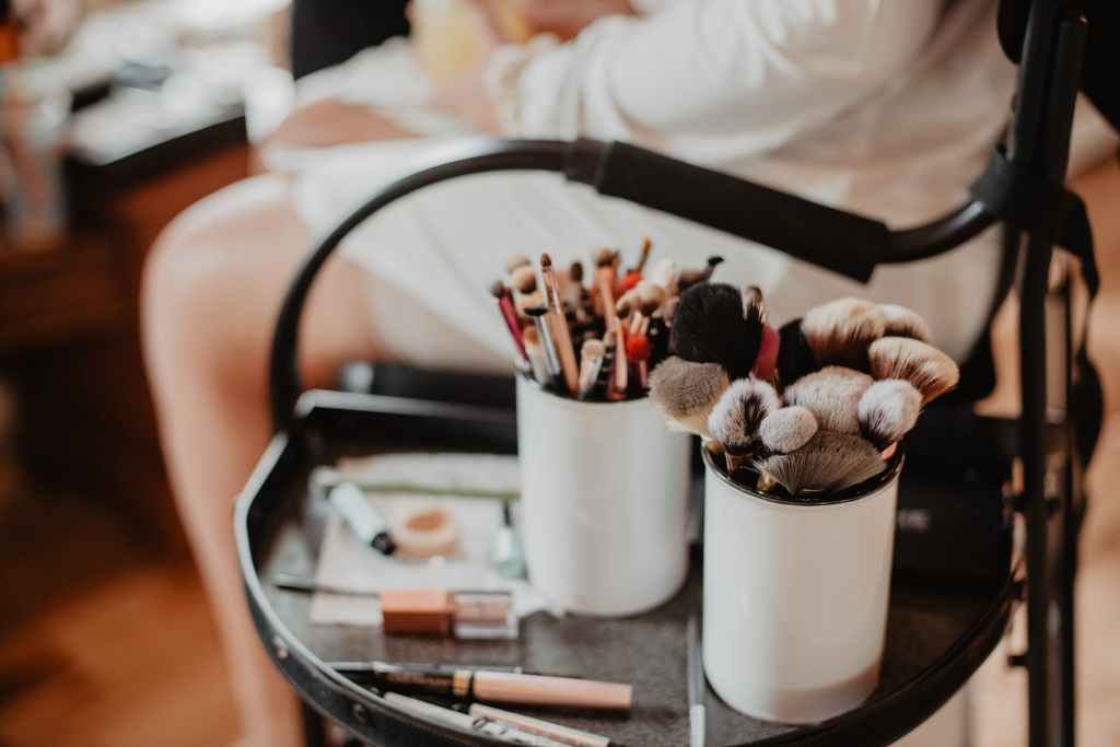 The Art of Decluttering Your Beauty Supplies: A Step-by-Step&nbsp;Guide