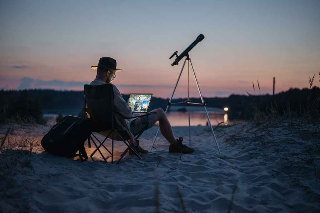 The Digital Frontier: Personal Insights on Launching Your Online&nbsp;Business